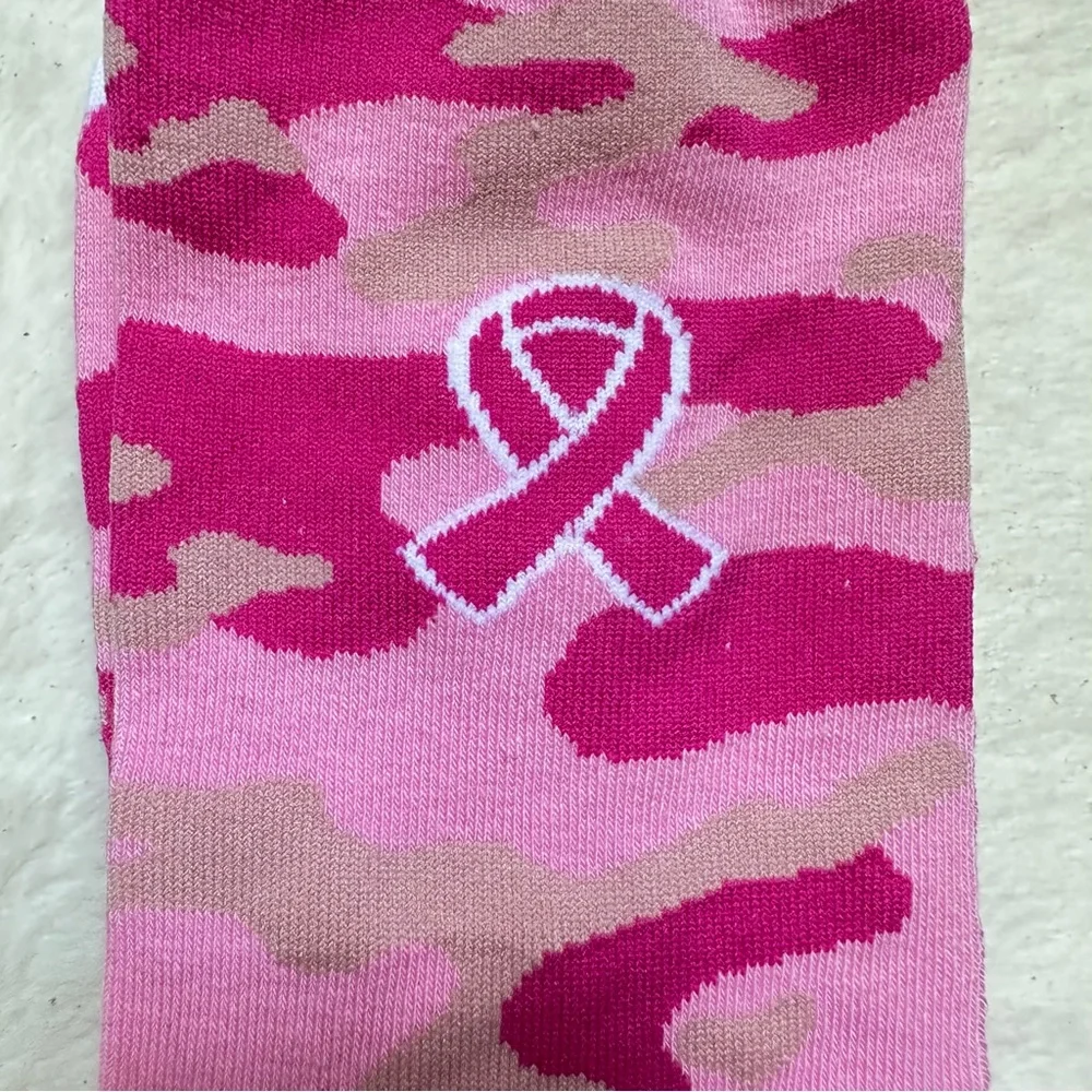Breast Cancer Support Awareness Socks NWOT